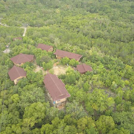 Eskapo Verde Lodge Moalboal Badian Exterior foto