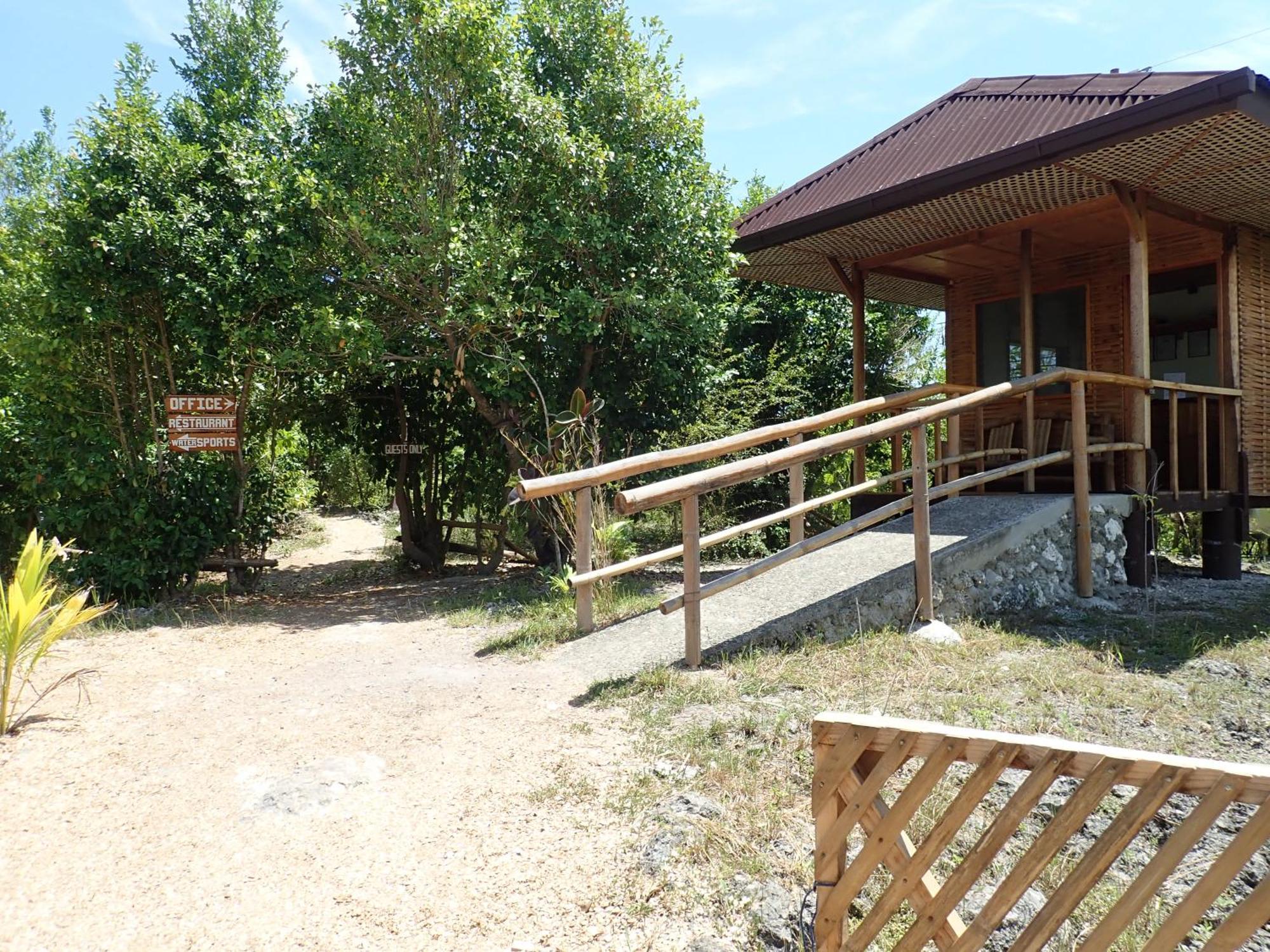 Eskapo Verde Lodge Moalboal Badian Exterior foto
