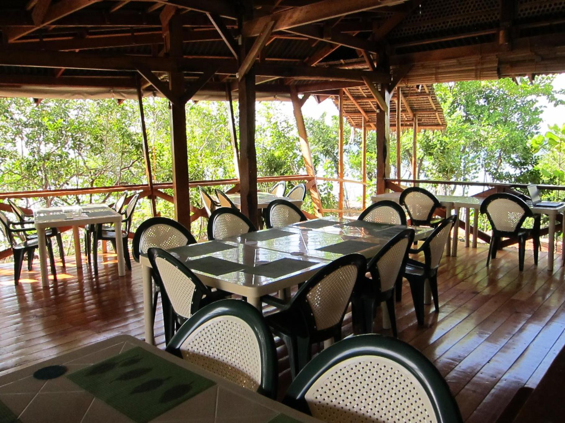 Eskapo Verde Lodge Moalboal Badian Exterior foto
